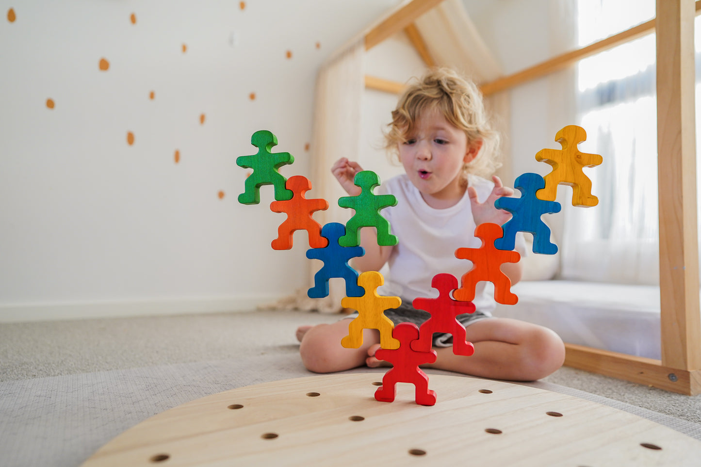 Rainbow Stacking People